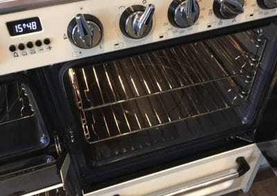 Oven Cleaning Ealing